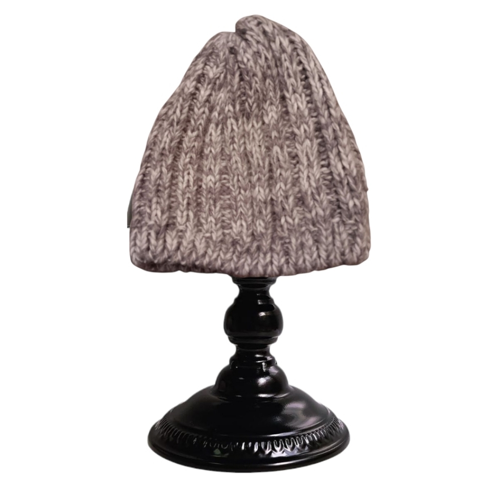 Ann Taylor LOFT Gray and White Cable Knit Warm Winter Beanie
